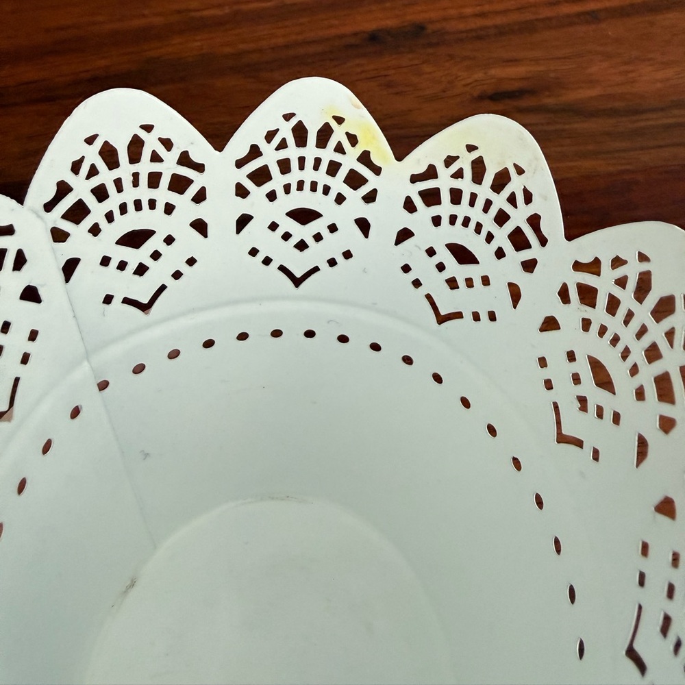 IKEA Skurar Planters with Lace Design - Picture 5 of 8